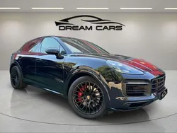 Negro Usado 2021 Porsche Cayenne GTS SUV | 119.900 €
