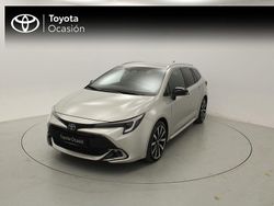 Gris / plata Usado 2025 Toyota Corolla Edition Familiar | 31.175 € (Caro)