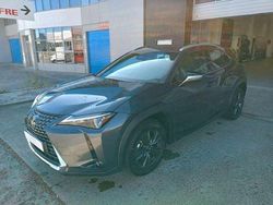 Gris Usado 2024 Lexus UX SUV | 33.145 €