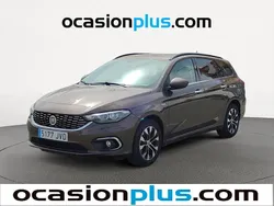 Marrón Usado 2016 Fiat Tipo Lounge Familiar | 8600 € (Un poco caro)