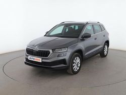 Negro Usado 2022 Skoda Karoq Ambition SUV | 20.666 € (Precio justo)
