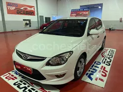 Blanco Usado 2010 Hyundai i30 Classic Berlina | 7499 € (Un poco caro)