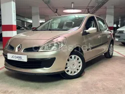 Beige Usado 2006 Renault Clio II Berlina | 4990 € (Un poco caro)