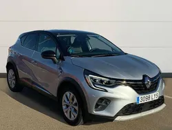 Gris Usado 2022 Renault Captur Zen SUV | 19.500 € (Precio justo)