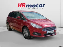 Rojo Usado 2018 Ford S-MAX Titanium Monovolumen | 17.490 € (Un poco caro)