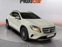 Blanco Usado 2016 Mercedes GLA180 SUV | 14.990 € (Precio justo)