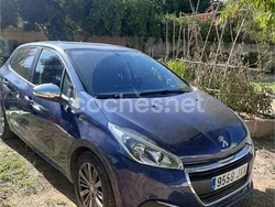 Azul Usado 2016 Peugeot 208 Style Utilitario | 7500 € (Buen precio)