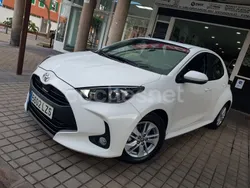Blanco Usado 2022 Toyota Yaris Berlina | 17.300 € (Precio justo)