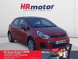 Blanco Usado 2016 Kia Rio Utilitario | 9090 € (Precio justo)