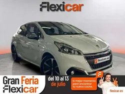 Blanco Usado 2018 Peugeot 208 Utilitario | 10.890 € (Precio justo)