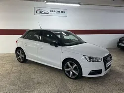 Blanco Usado 2017 Audi A1 Sportback Attraction Utilitario | 14.000 € (Precio justo)