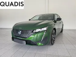 Verde Nuevo 2024 Peugeot 308 Allure Berlina | 35.500 €