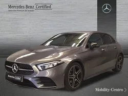 Mountaingrau met. Usado 2022 Mercedes A200 AMG line Utilitario | 31.500 € (Precio justo)