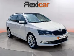 Blanco Usado 2017 Skoda Fabia Ambition Familiar | 8590 € (Precio justo)