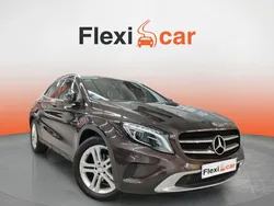 Mercedes GLA200