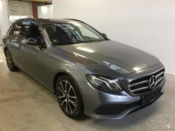 Gris / plata Usado 2018 Mercedes E220 Familiar | 28.600 € (Precio justo)