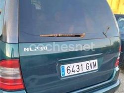 Verde Usado 1999 Mercedes ML230 SUV | 7500 €