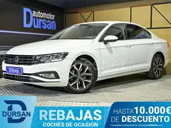 Blanco Usado 2022 VW Passat Berlina | 22.990 € (Un poco caro)