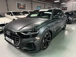 Gris / plata Usado 2021 Audi Q8 S-Line SUV | 58.900 € (Buen precio)
