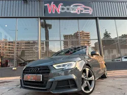 Gris / plata Usado 2020 Audi A3 Sportback Comfort Berlina | 24.990 € (Precio justo)
