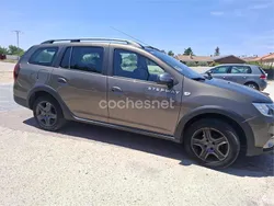 Beige Usado 2017 Dacia Logan MCV Stepway Familiar | 11.900 € (Caro)