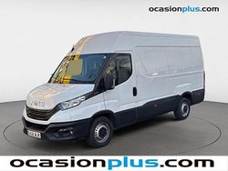 Blanco Usado 2023 Iveco Daily Berlina | 25.637 € (Precio justo)