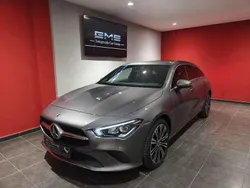 Gris Usado 2023 Mercedes CLA200 Shooting Brake Familiar | 37.750 € (Precio justo)