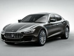 Gris Usado 2022 Maserati Ghibli GT Coupe | 58.800 €
