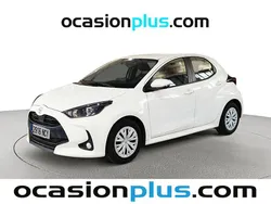 Blanco Usado 2023 Toyota Yaris Active Utilitario | 14.228 € (Precio justo)