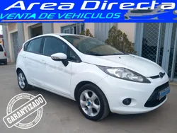 Blanco Usado 2011 Ford Fiesta Trend Utilitario | 7290 € (Un poco caro)
