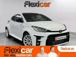 Blanco Usado 2022 Toyota Yaris Utilitario | 35.990 € (Precio justo)
