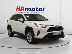 Blanco Usado 2020 Toyota RAV4 Hybrid Business Edition SUV | 21.890 € (Precio justo)