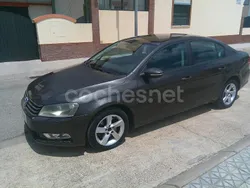 Verde Usado 2012 VW Passat Berlina | 3500 € (Super precio)