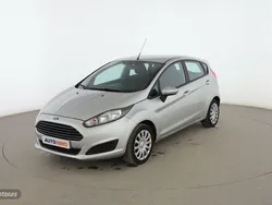 Gris Usado 2015 Ford Fiesta Trend Utilitario | 8299 € (Precio justo)