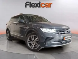 Azul Usado 2021 VW Tiguan Life SUV | 25.490 €