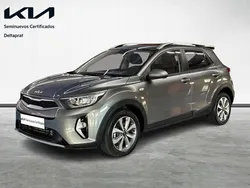 Gris Usado 2024 Kia Stonic SUV | 18.950 € (Precio justo)