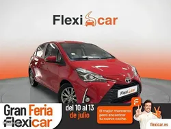 Rojo Usado 2018 Toyota Yaris Active Berlina | 12.990 € (Un poco caro)