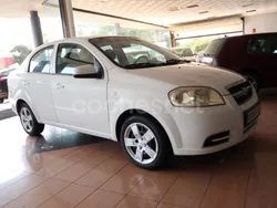 Blanco Usado 2011 Chevrolet Aveo LS Berlina | 3500 € (Buen precio)