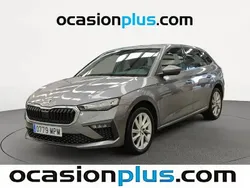 Gris Usado 2024 Skoda Scala Selection Utilitario | 17.264 € (Buen precio)