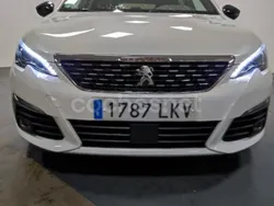 Blanco Usado 2020 Peugeot 308 GT-line Familiar | 16.900 €