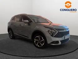 Gris / plata Usado 2023 Kia Sportage SUV | 28.290 € (Precio justo)