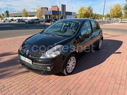 Negro Usado 2007 Renault Clio II Dynamique Berlina | 3300 € (Buen precio)