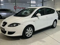 Blanco Usado 2008 Seat Altea Monovolumen | 7990 € (Caro)
