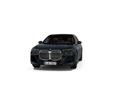 Negro Usado 2024 BMW 220 Comfort Edition Berlina | 107.900 €