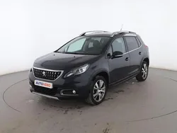 Gris Usado 2019 Peugeot 2008 Allure SUV | 14.199 € (Buen precio)
