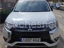 Blanco Usado 2018 Mitsubishi Outlander P-HEV SUV | 17.850 € (Buen precio)