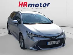 Gris Usado 2020 Toyota Corolla Hybrid Active Familiar | 16.620 € (Precio justo)