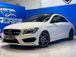 Blanco Usado 2016 Mercedes CLA220 AMG line Berlina | 22.990 € (Precio justo)