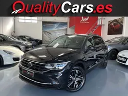 Negro Usado 2021 VW Tiguan Life SUV | 26.900 € (Buen precio)