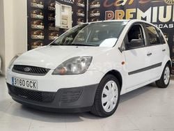 Blanco Usado 2008 Ford Fiesta Ambiente Utilitario | 3399 € (Precio justo)